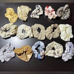 Set of 4 Silk Hair scrunchies 100% silk